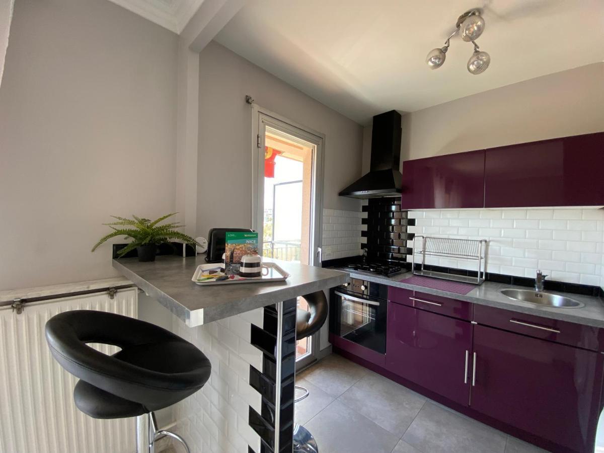 Stylish Modern Beach Studio Νίκαια Εξωτερικό φωτογραφία