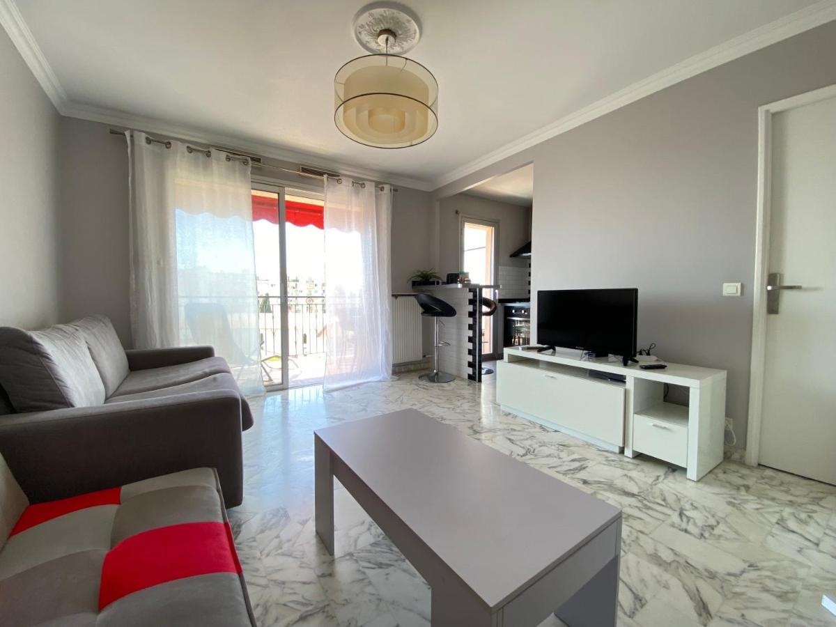 Stylish Modern Beach Studio Νίκαια Εξωτερικό φωτογραφία